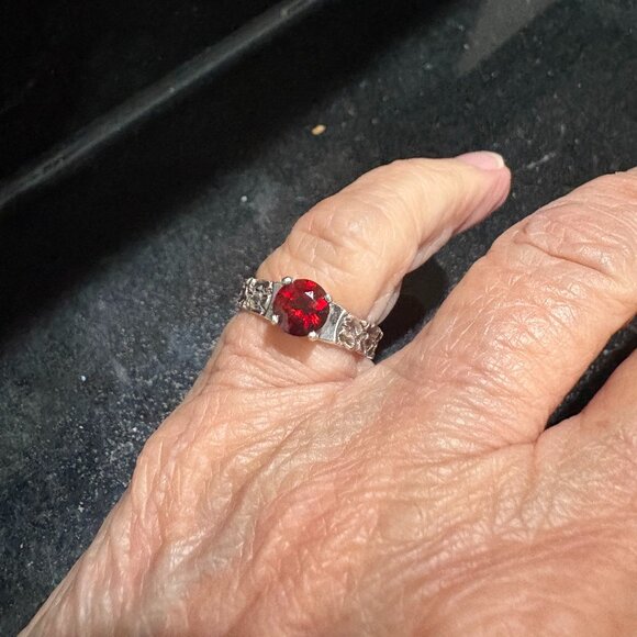 Winter Sale!! KBN Kabana Sterling Ring with Garnet Stone Size 5.25 - Picture 3 of 5